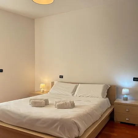 Myhouse Racconigi - Affitti Brevi Italia *