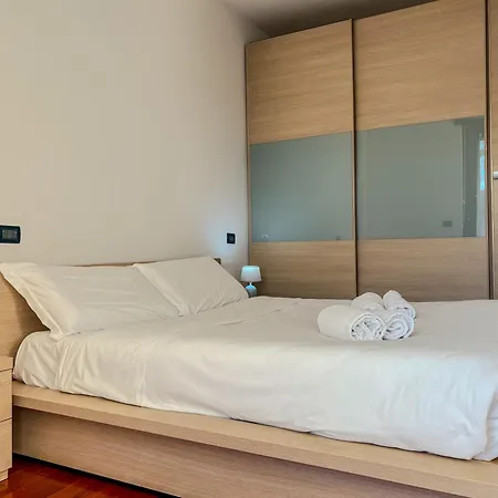 Myhouse Racconigi - Affitti Brevi Italia * تورينو