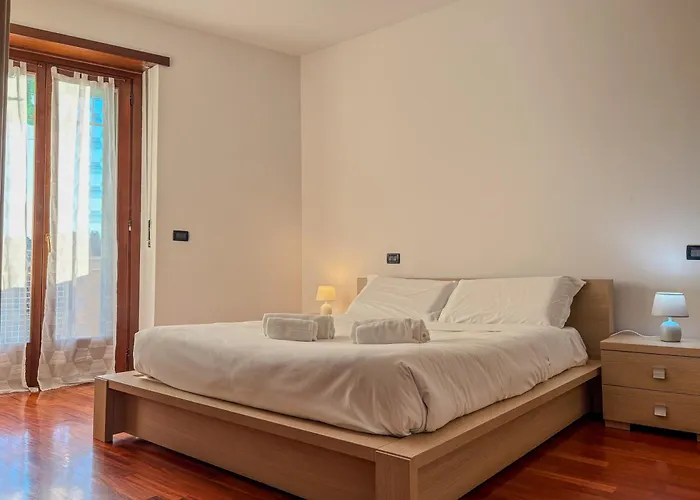 Lägenhet Myhouse Racconigi - Affitti Brevi Italia *