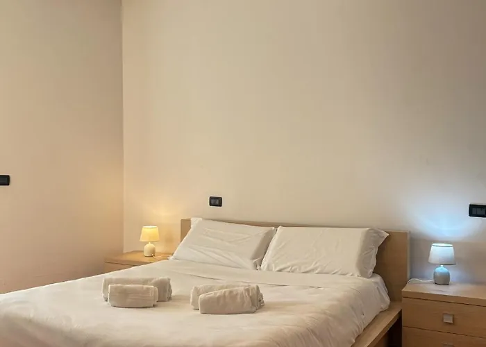 Myhouse Racconigi - Affitti Brevi Italia *
